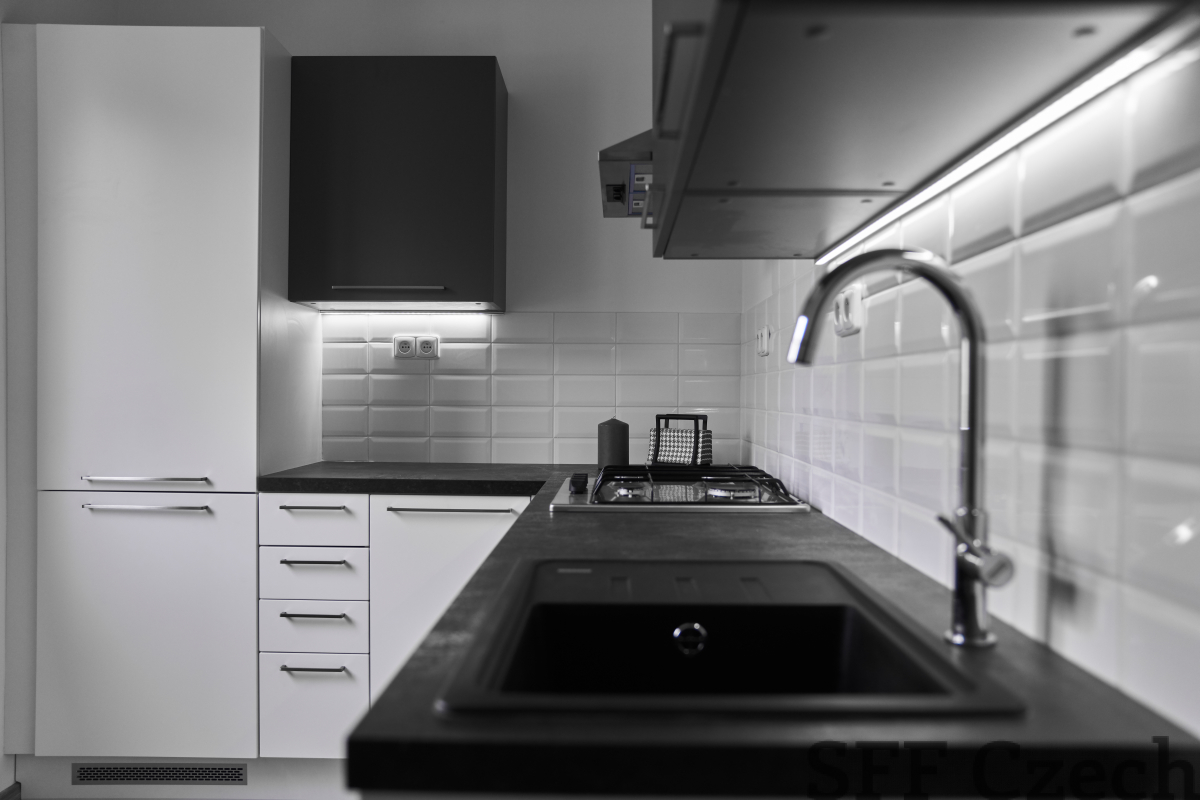 Nice 2 Bedroom Apartment In Prague 10 Malesice
