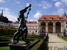 City tour of Prague gardens 