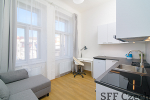 New cozy furnished studio flat to rent Prague 2 close to center