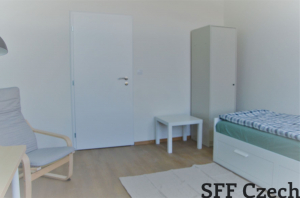 Furnished room to rent in flatshare Prague 2 close to center